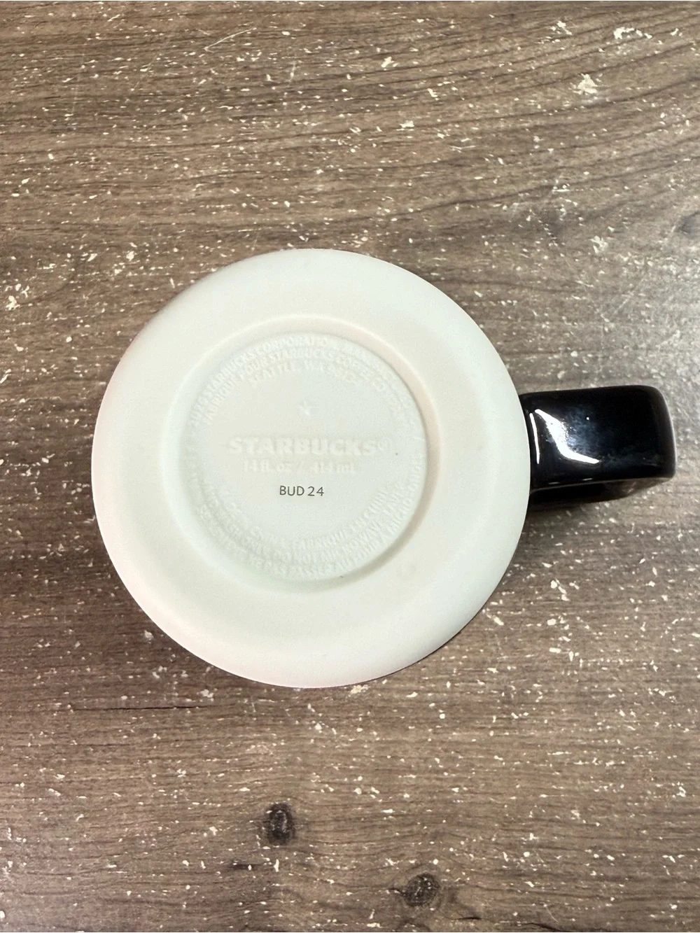 Starbucks Bud24 14oz Coffee Tea Mug Cup Rubber Bottom Black White